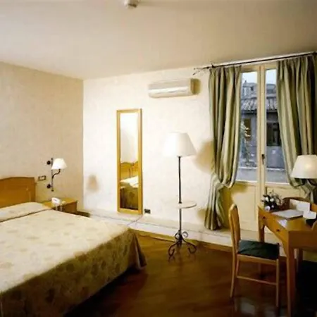 Hotel Fortuna Pérouse